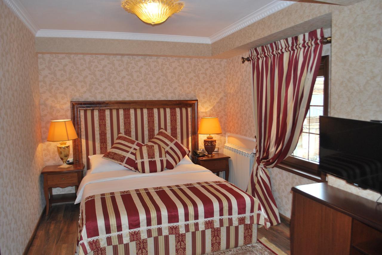 Hotel Vila Sigal Корча Екстер'єр фото